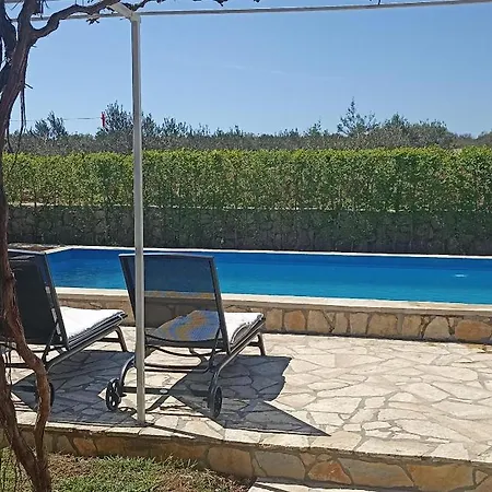 House Stone Curlew 6 בית נופש Lisane Tinjske
