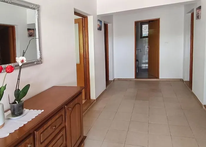 House Stone Curlew 6 Tatil Evi *