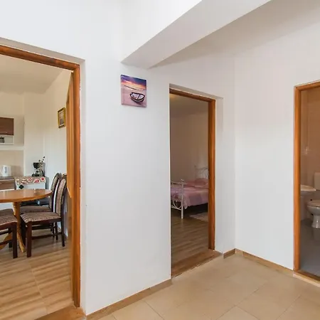 House Stone Curlew 6 別荘